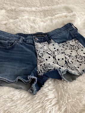 Lovesick Women Denim Shorts, Size 5, Color Blue, White